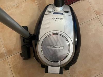 Bosch vacuum cleaner
