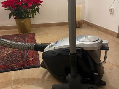 Bosch vacuum cleaner
