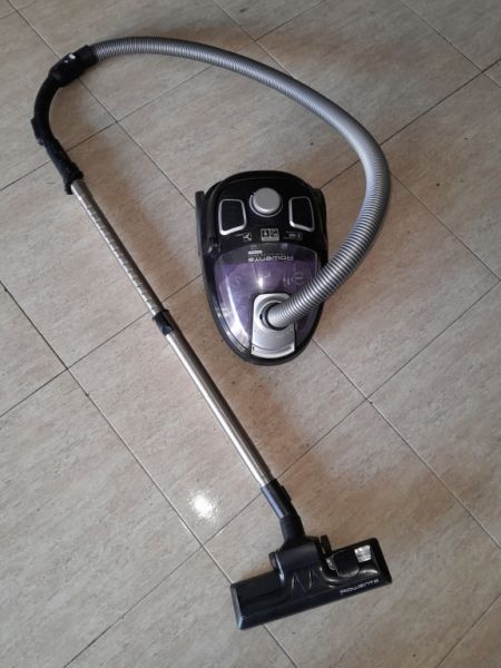 Staubsauger von Rowenta compacteo ergo cyclonic zu verkaufen