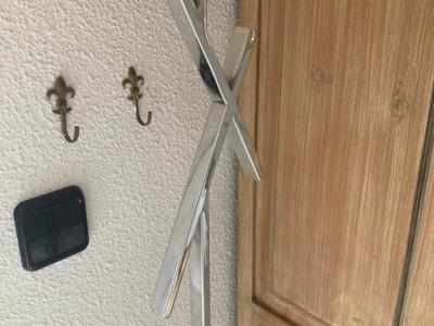 Lámpara de pie disponible