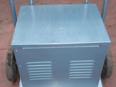 Stromwandler 220v mit 370v Generator