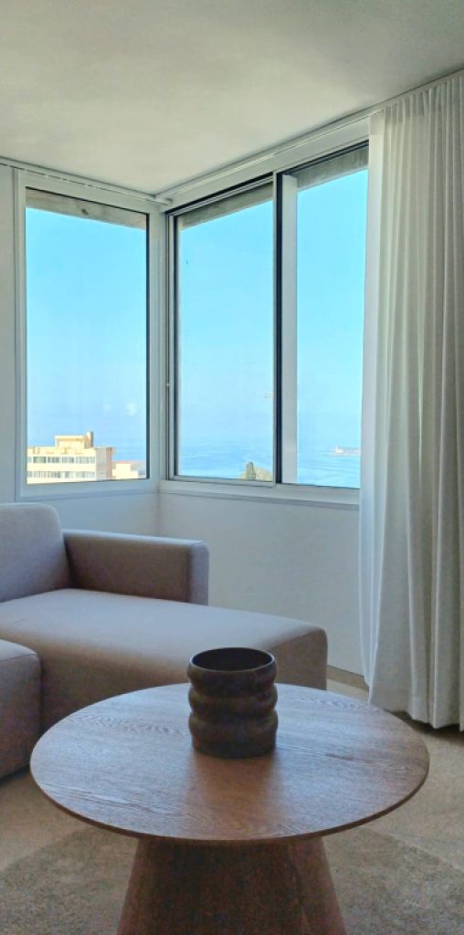 Studio mit Panoramablick auf das Meer in Cala Major