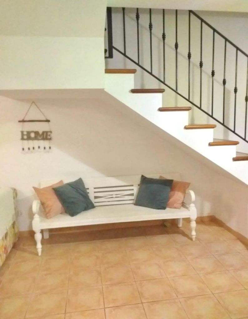 Dulce domicilio en el este de la isla para alquiler a largo plazo, cerca de la playa y piscina comun