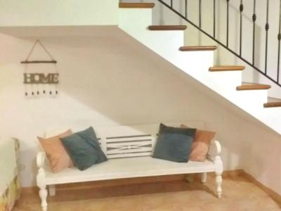 Dulce domicilio en el este de la isla para alquiler a largo plazo, cerca de la playa y piscina comun