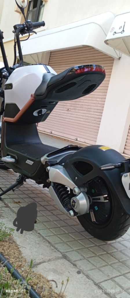 SUNRA Miku Max 49e Electric Motorcycle