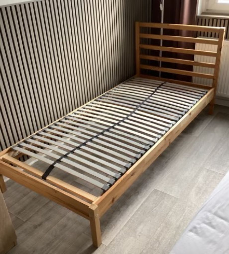 Tarva IKEA wooden bed with slatted bed base 90x200