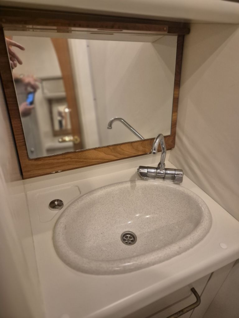 Cambio yate a motor por velero - valor aprox. 85.000 €