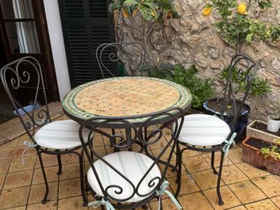 Terrassenmöbel-Set, vintage, aus schwerem Eisen und Mosaik