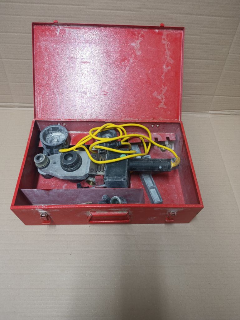 Máquina de soldadura por termofusión