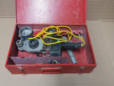 Thermo-Fusions Schweißgerät abzugeben