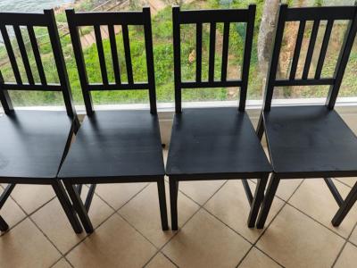 Tisch + 4 Stühle, schwarz