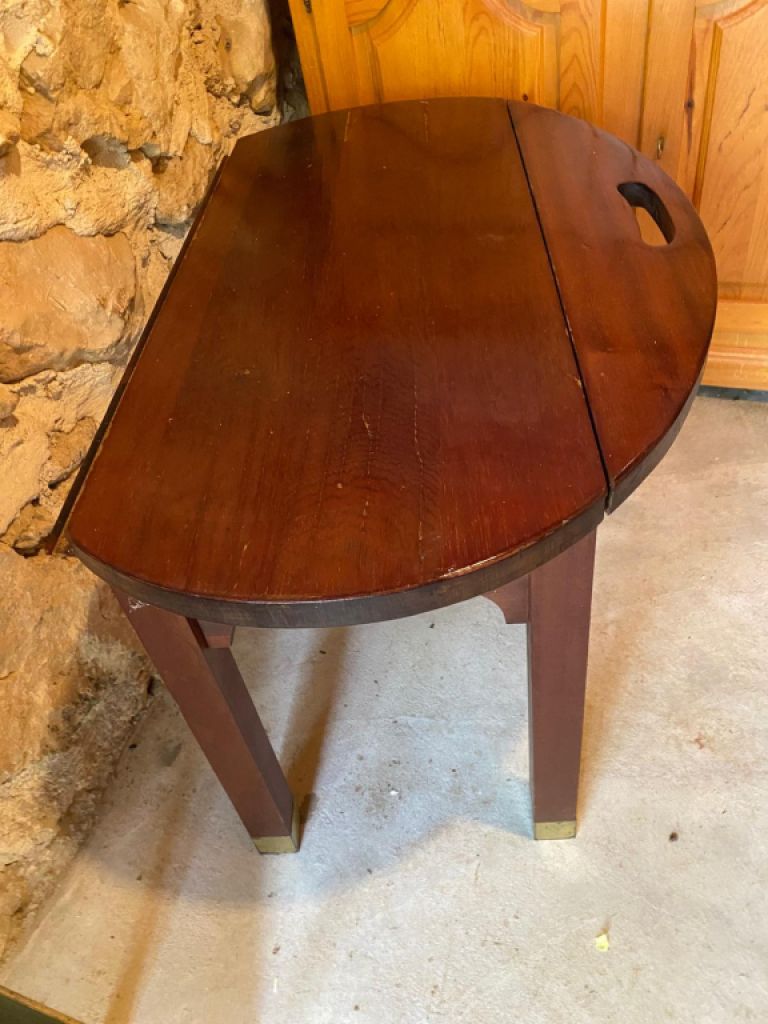 Tisch Holz antik rund zwei Seiten abklappbar