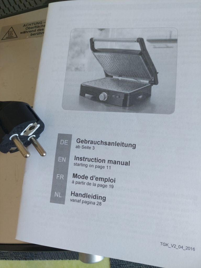 Table grill with ceramic plates Gourmetmaxx