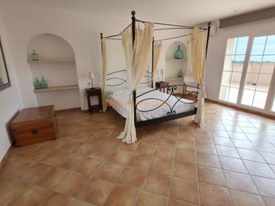 Top Lage Nähe cala sa Nou Finca zur Langzeit Miete