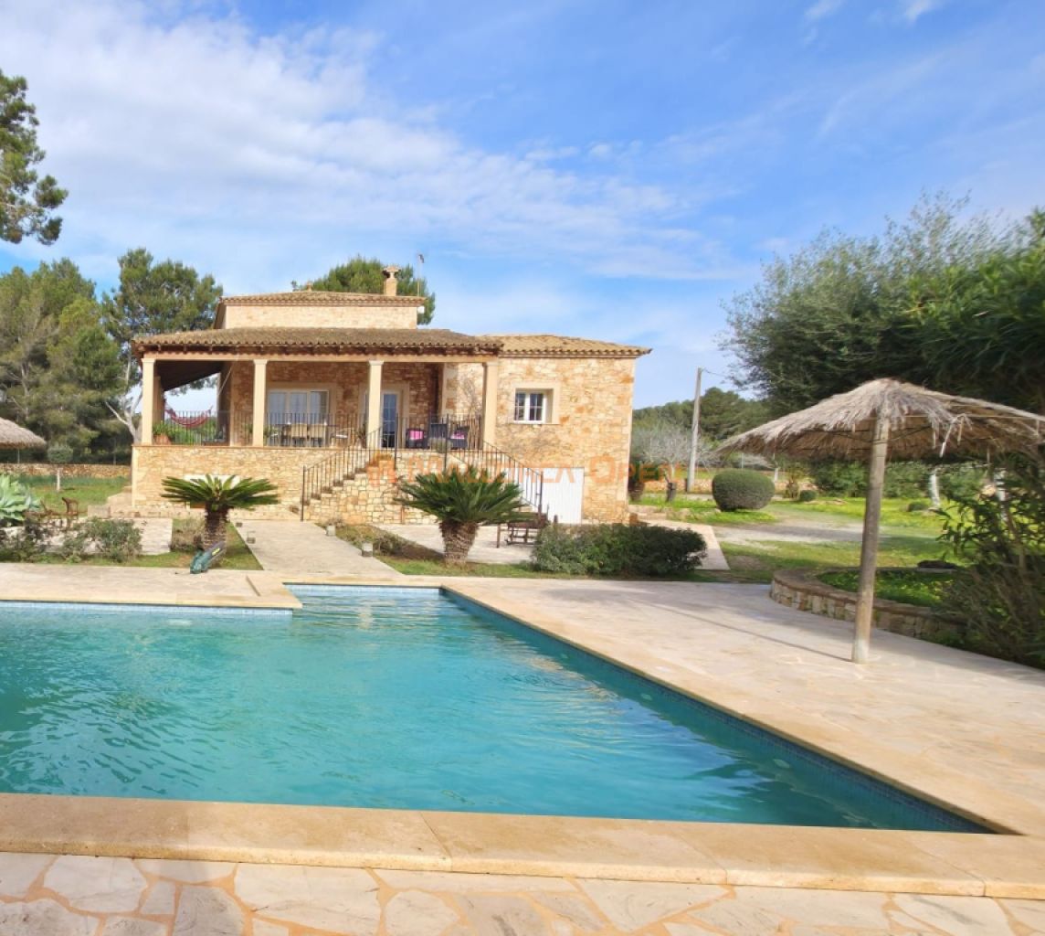 Top Lage Nähe cala sa Nou Finca zur Langzeit Miete