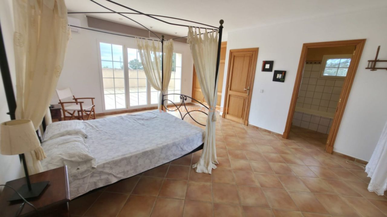 Top Lage Nähe cala sa Nou Finca zur Langzeit Miete