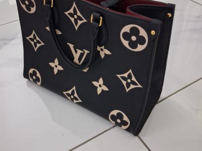 TOP !!!!   LV Tasche, Größe M, wie neu, keine Gebrauchspuren