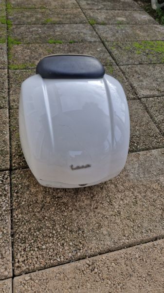 Topcase Vespa 300 GTS