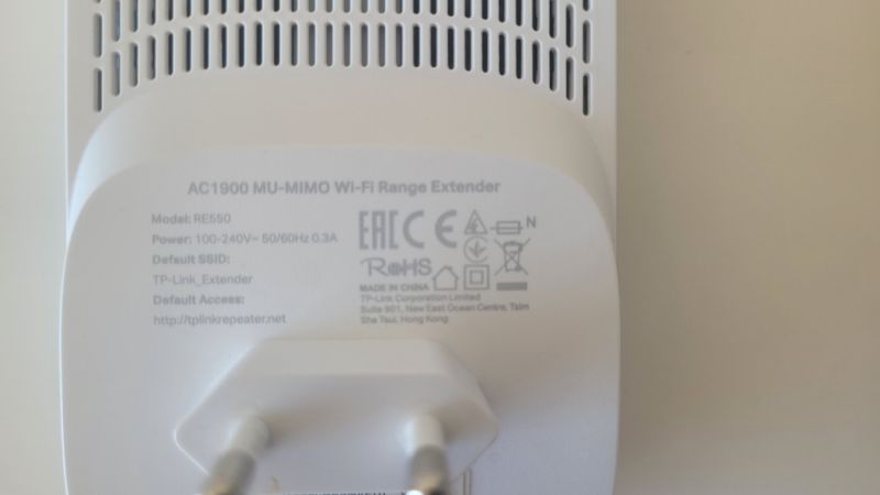 TP-Link RE550 WLAN Verstärker Repeater AC1900 (Dual-WLAN AC + N, 1300MBit/s 5GHz + 600MBit/s 2,4GHz)