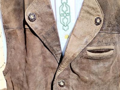 Trachtenmode Leder Weste von Birkhahn Mode & Tracht