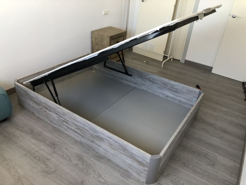 Transport and removals