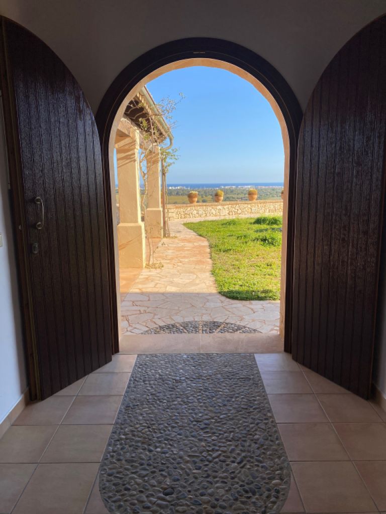 Traum Finca mit einzigartigem Meerblick in ruhiger Hanglage