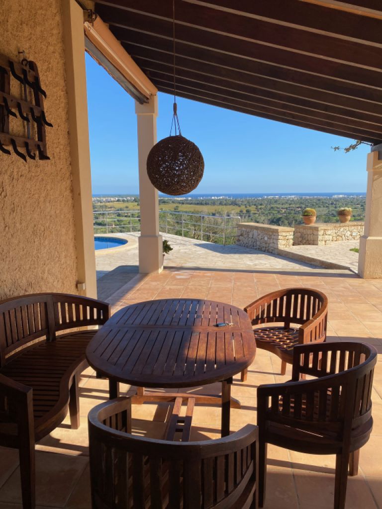 Traum Finca mit einzigartigem Meerblick in ruhiger Hanglage