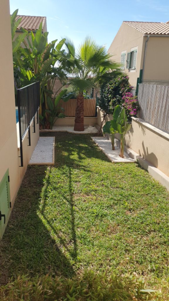 Traum Neubau Doppelhaus Hälfte in Sa Cabaneta unweit des Golfplatz