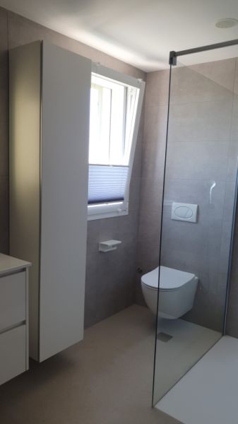 Traum Neubau Doppelhaus Hälfte mit Blick auf die Bucht von Palma in Sa Cabaneta unweit des Golfplatz