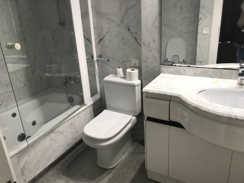 Traumhaftes, unmöbliertes Apartment mit Gemeinschaftspool am Hafen von Palma -- AP 11