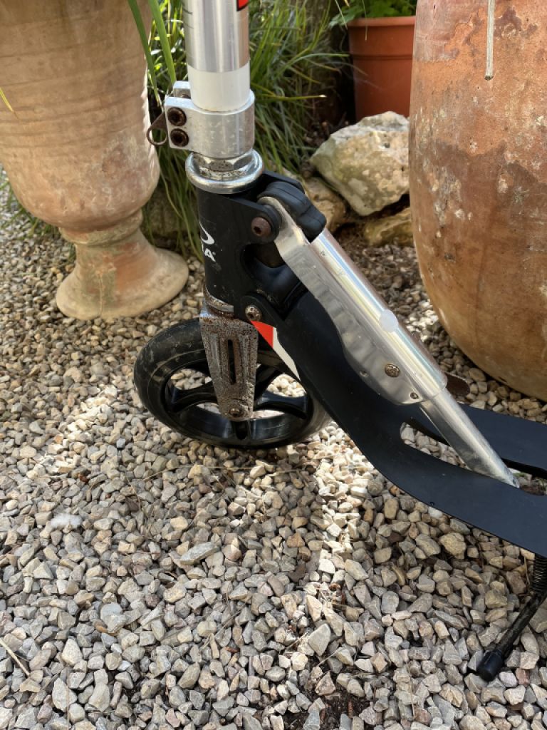 Kick Scooter plegable con ruedas grandes