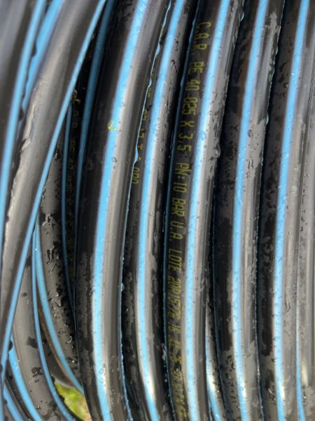 Tubería de agua potable, como nueva