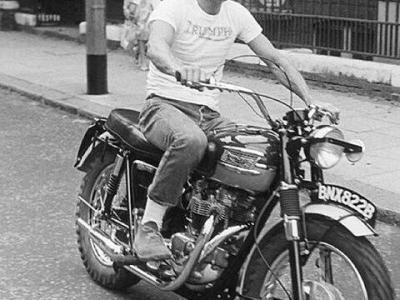 Triumph Bonneville T100, wie neu, Top !