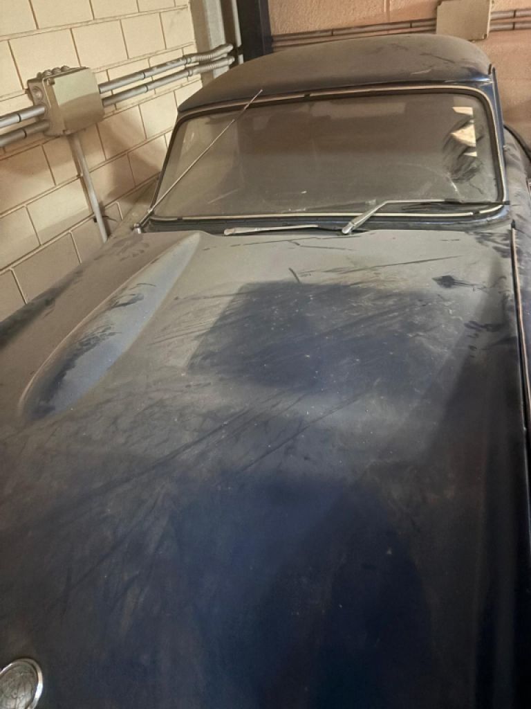 Triumph TR4 (Restoration Project )