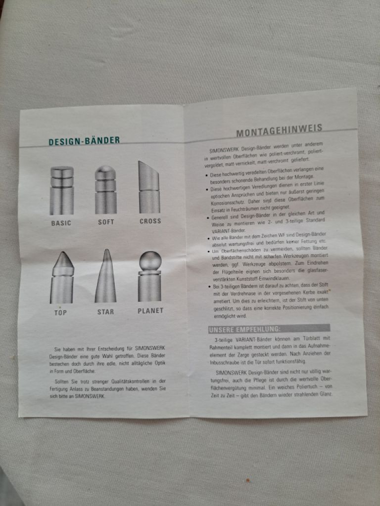 Gold-plated door hinges