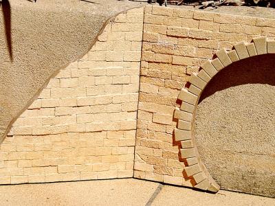 Tunnel portal with side wall, garden railway, G gauge, handcrafted