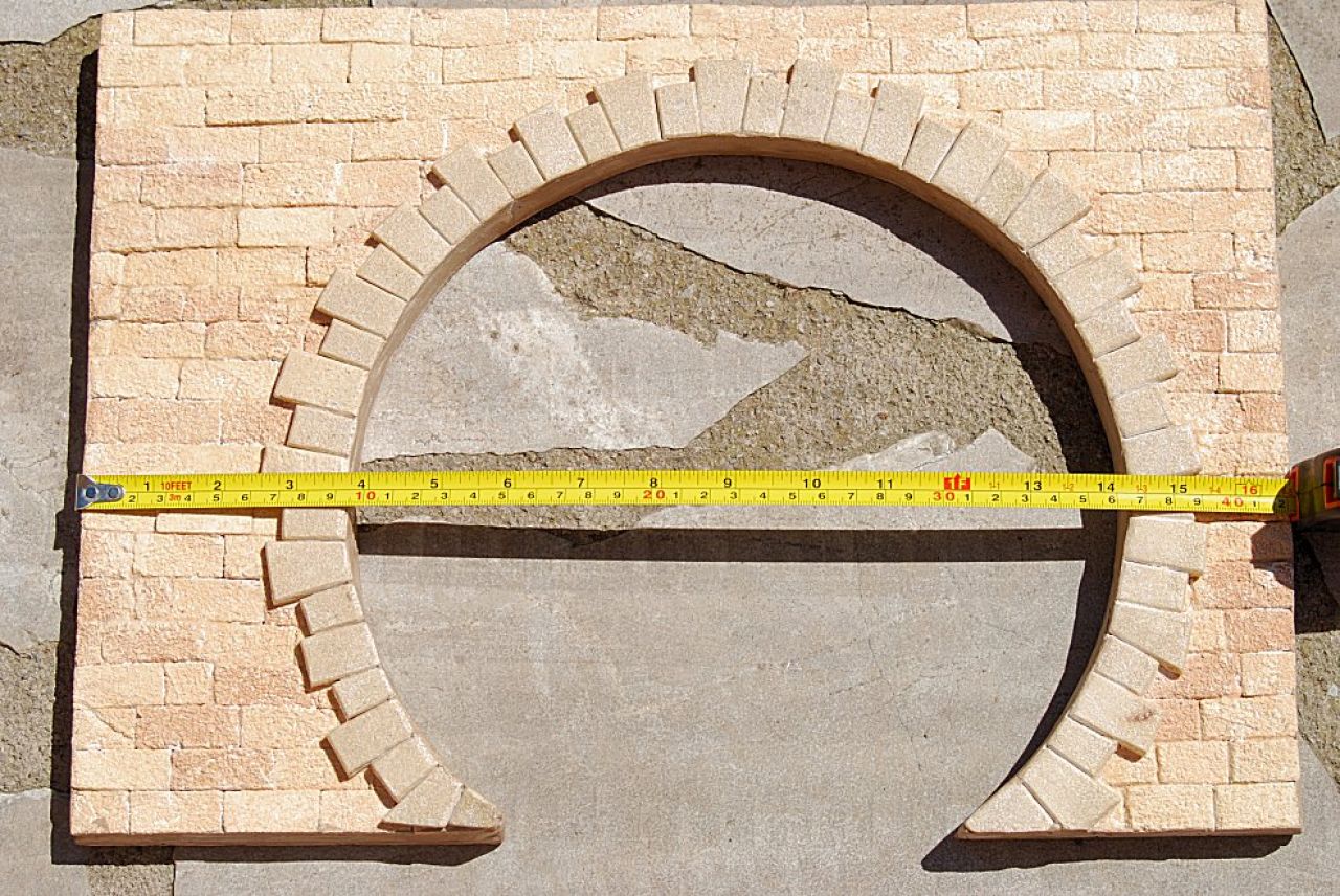 Tunnel portal with side wall, garden railway, G gauge, handcrafted