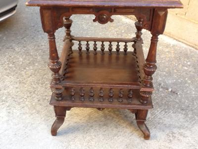 Mesas de más de 100 años