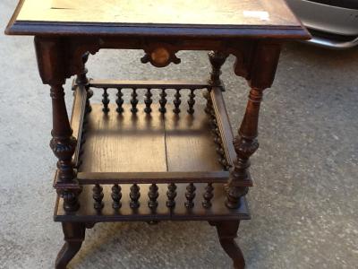 Mesas de más de 100 años