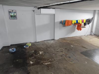 Transfer of luxury car wash on Carrer Joan Alcover in Palma