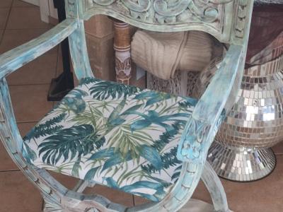 Unikat Vollholz Stuhl im einzigartigem Mallorca Styl