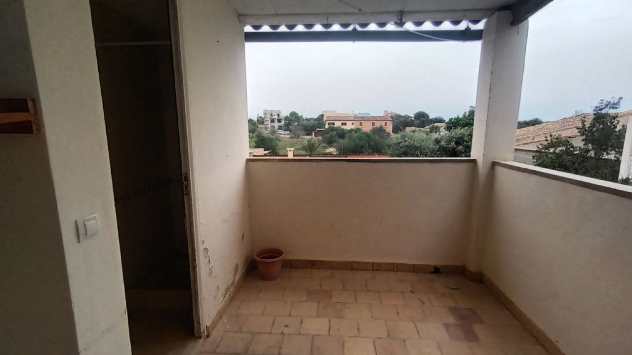 Unmöbliertes, grosses Apartment mit Terrasse und AC in Santanyi --- AP 62