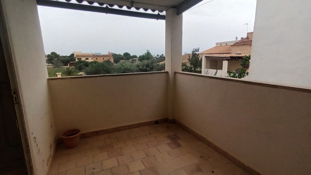 Unmöbliertes, grosses Apartment mit Terrasse und AC in Santanyi --- AP 62