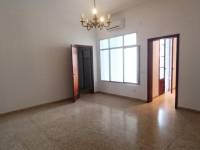 Unmöbliertes, grosses Apartment mit Terrasse und AC in Santanyi --- AP 62