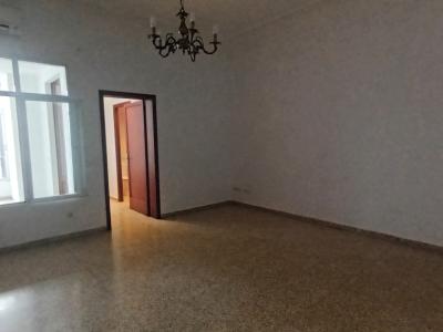 Unmöbliertes, grosses Apartment mit Terrasse und AC in Santanyi --- AP 62