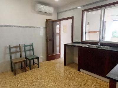 Unmöbliertes, grosses Apartment mit Terrasse und AC in Santanyi --- AP 62