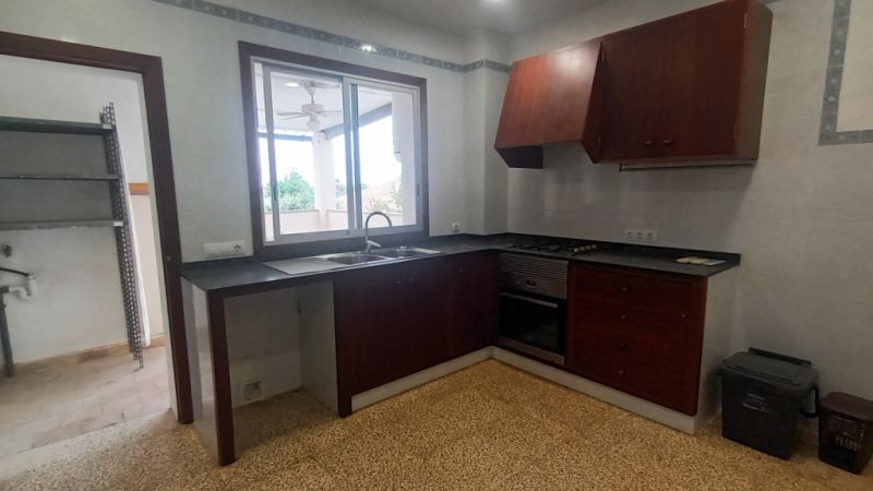 Unmöbliertes, grosses Apartment mit Terrasse und AC in Santanyi --- AP 62