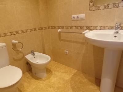 Unmöbliertes, grosses Apartment mit Terrasse und AC in Santanyi --- AP 62