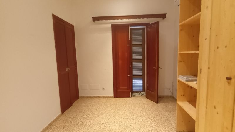 Unmöbliertes, grosses Apartment mit Terrasse und AC in Santanyi --- AP 62
