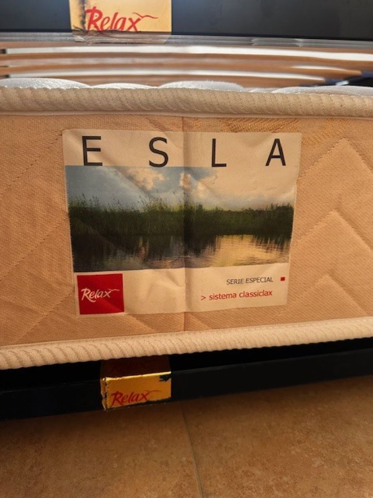 Unterziehbett-Set 2 Matrazen 90 cm x 190 cm – auch als 180x190 cm Doppelbett nutzbar! Fast NEU!